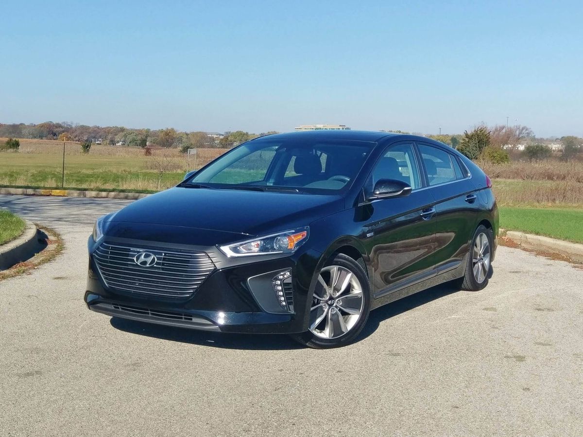2017 Hyundai Ioniq Hybrid Limited - Bottom Line Review