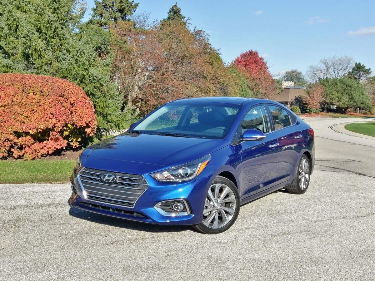 2018 Hyundai Accent Limited - Roadblazing DHS Budget Small Sedan Review
