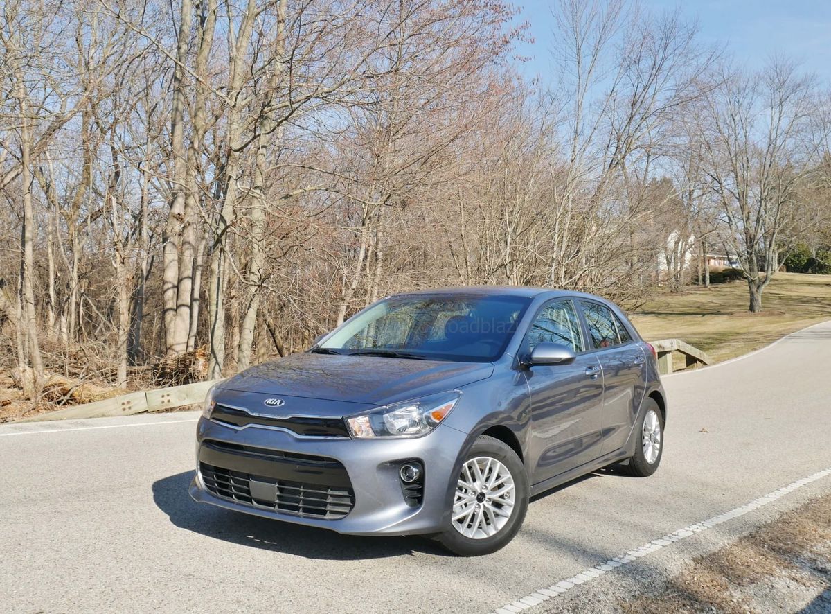 2018 Kia Rio 5-door EX - Roadblazing DHS Budget Small Car Review