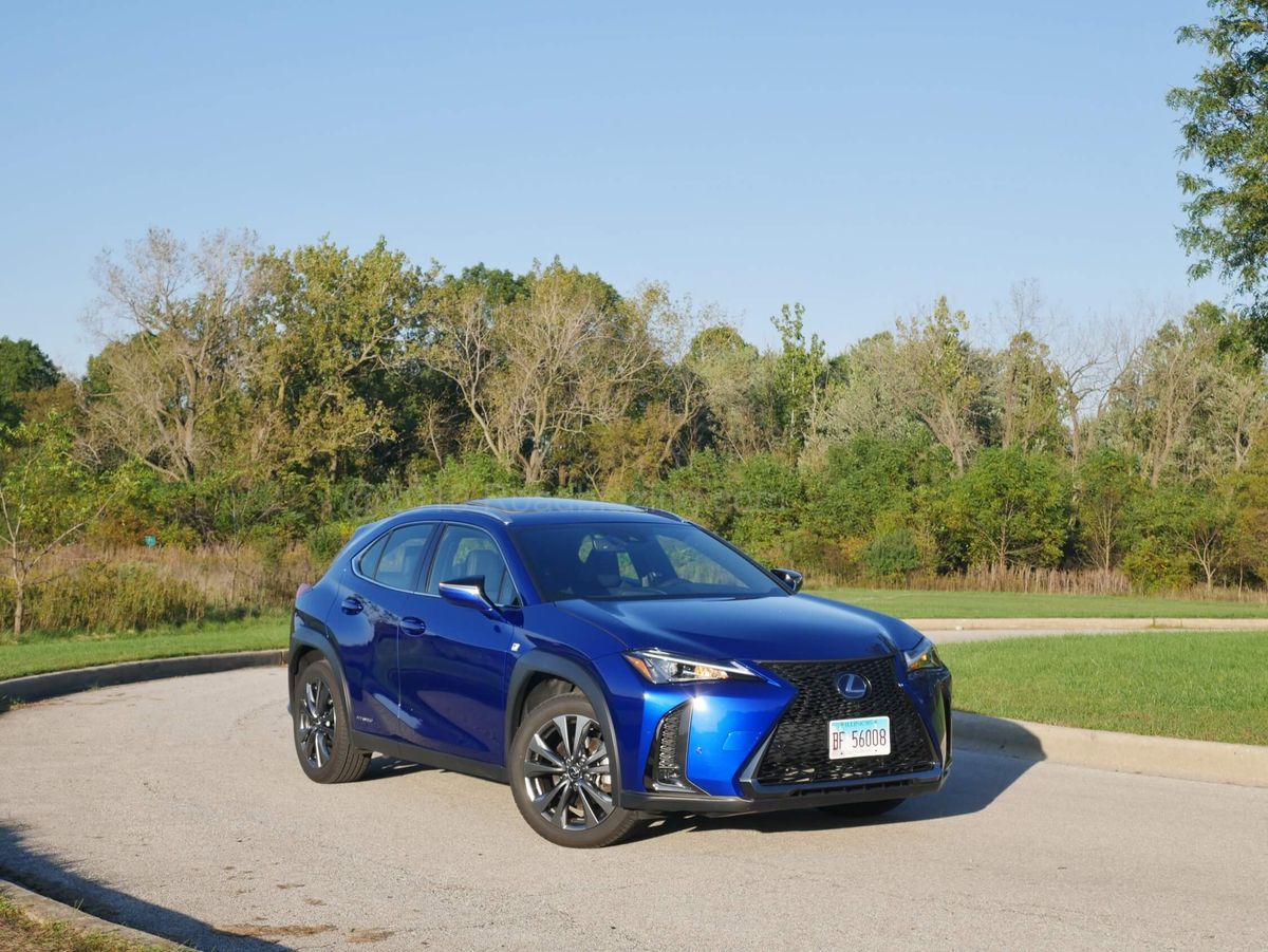 2019 Lexus UX 250h Hybrid - Quick Spin Review