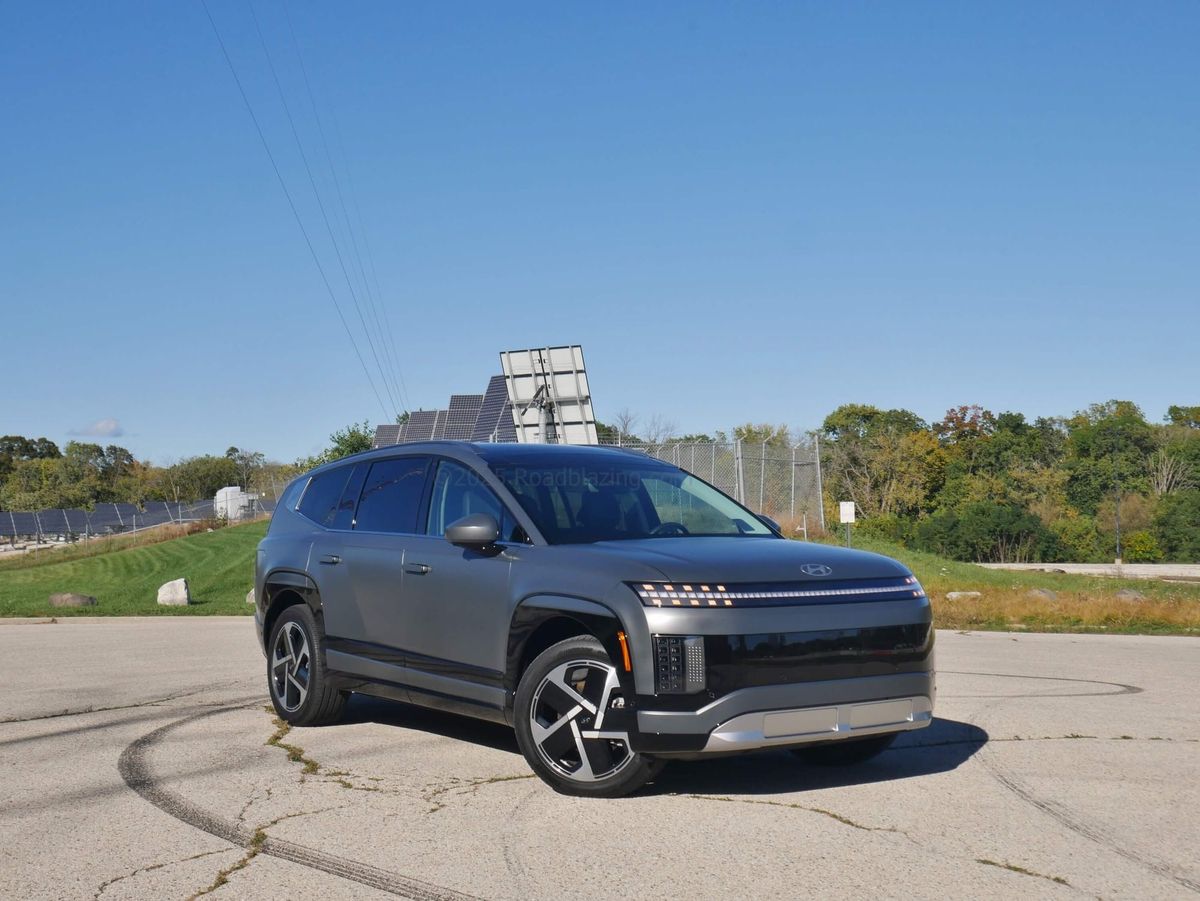 2026 Hyundai Ioniq 9 AWD EV - Bottom Line Review