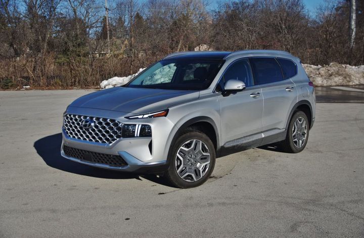 2023 Hyundai Santa Fe PHEV exterior
