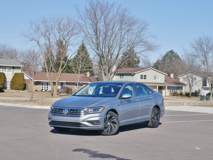 2020 Volkswagen Jetta SEL Premium exterior