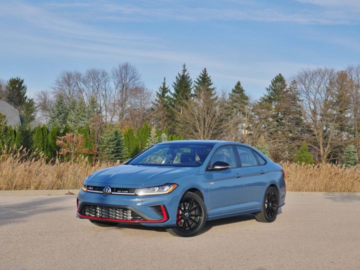 2025 Volkswagen Jetta GLI Autobahn DSG exterior