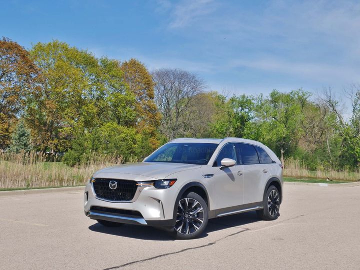 2025 Mazda CX-90 PHEV Premium Plus AWD exterior