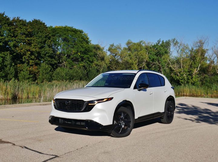 2026 Mazda CX-5 2.5L AWD Premium Plus exterior