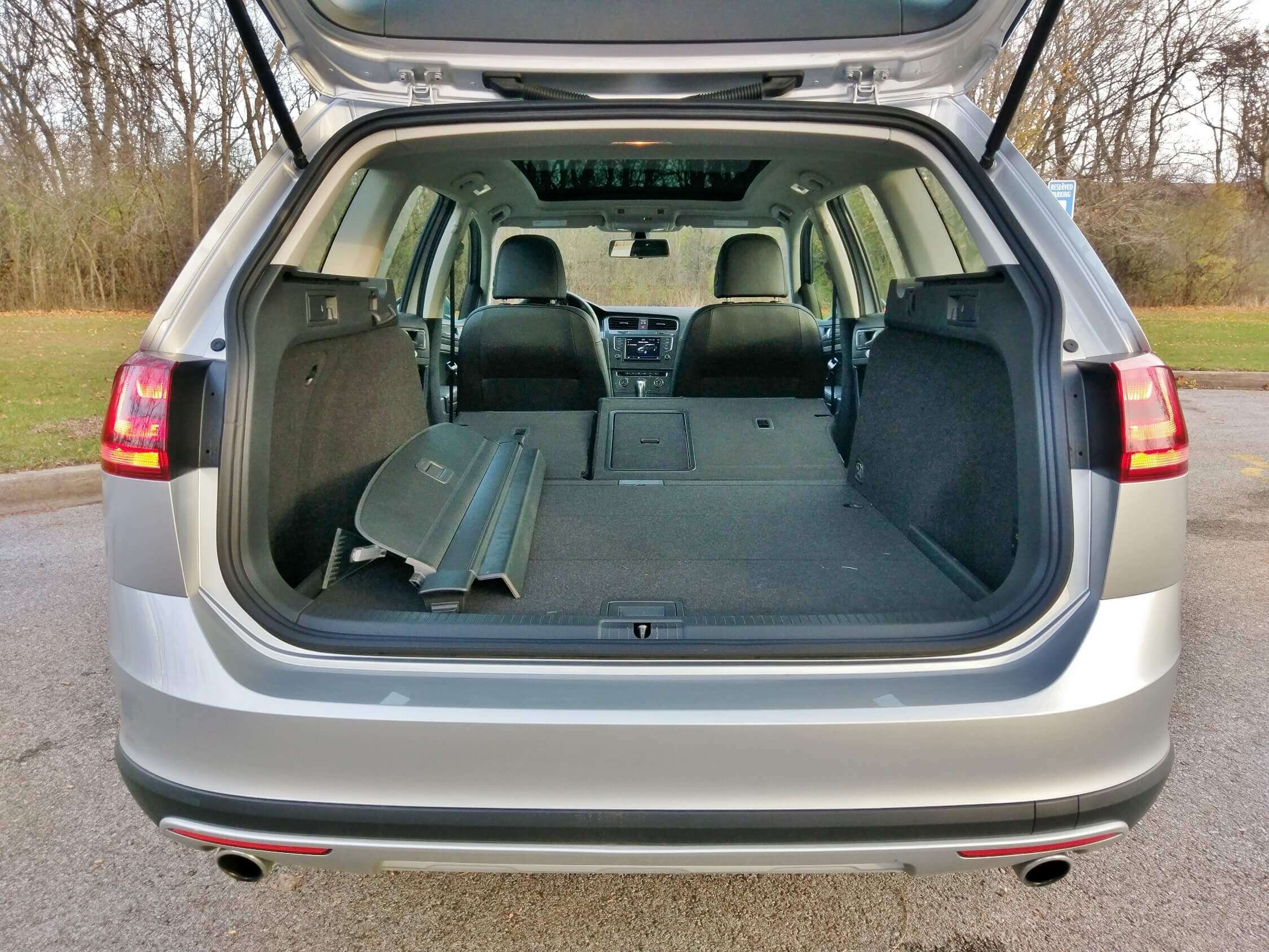 2017 Volkswagen Golf AllTrack SE: lifted, cargo capacious compact family station wagon at heart
