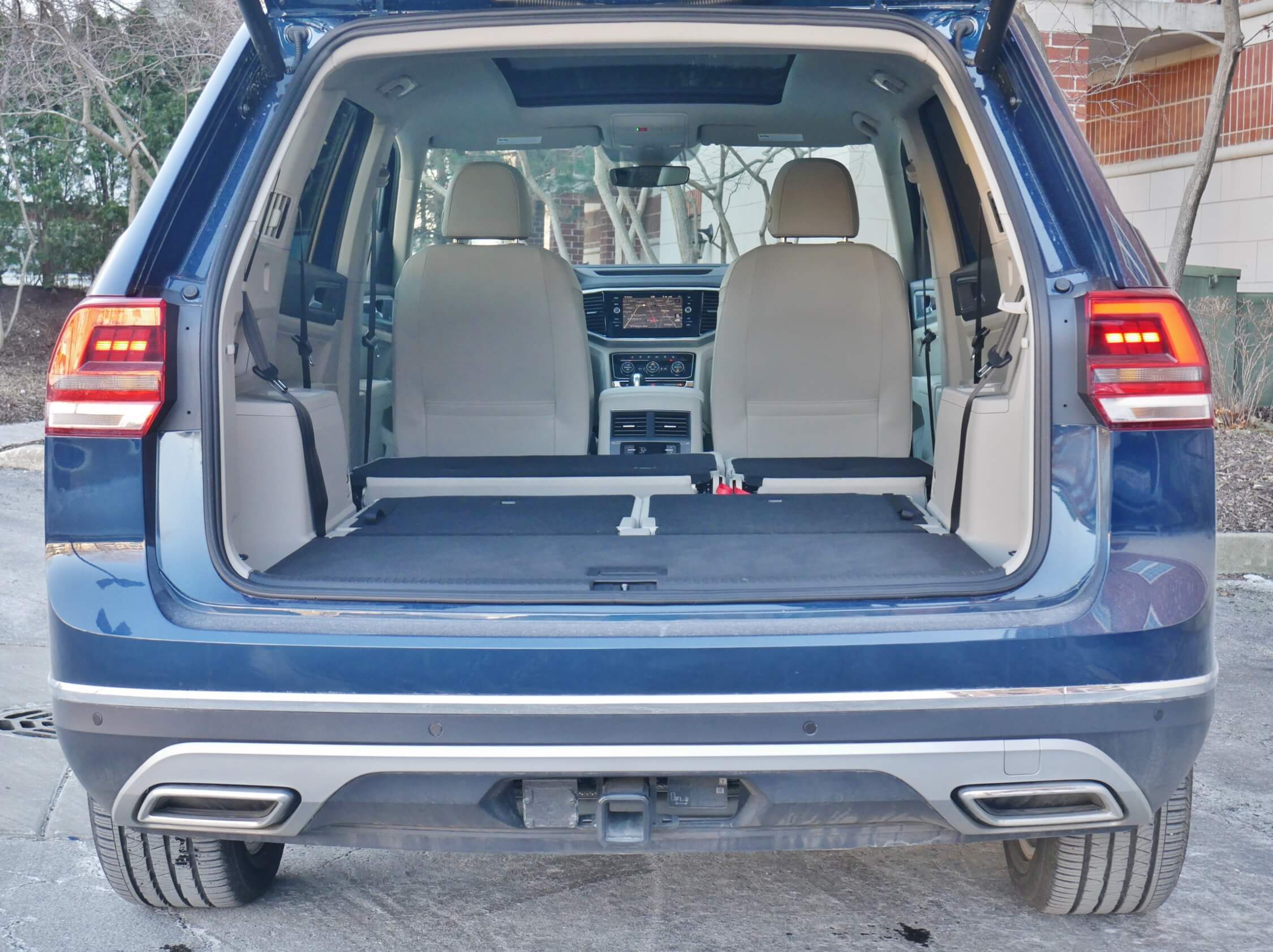 2018 Volkswagen Atlas SEL Premium 3.6 4Motion: 30-13% more extended cargo space than most competitors offer