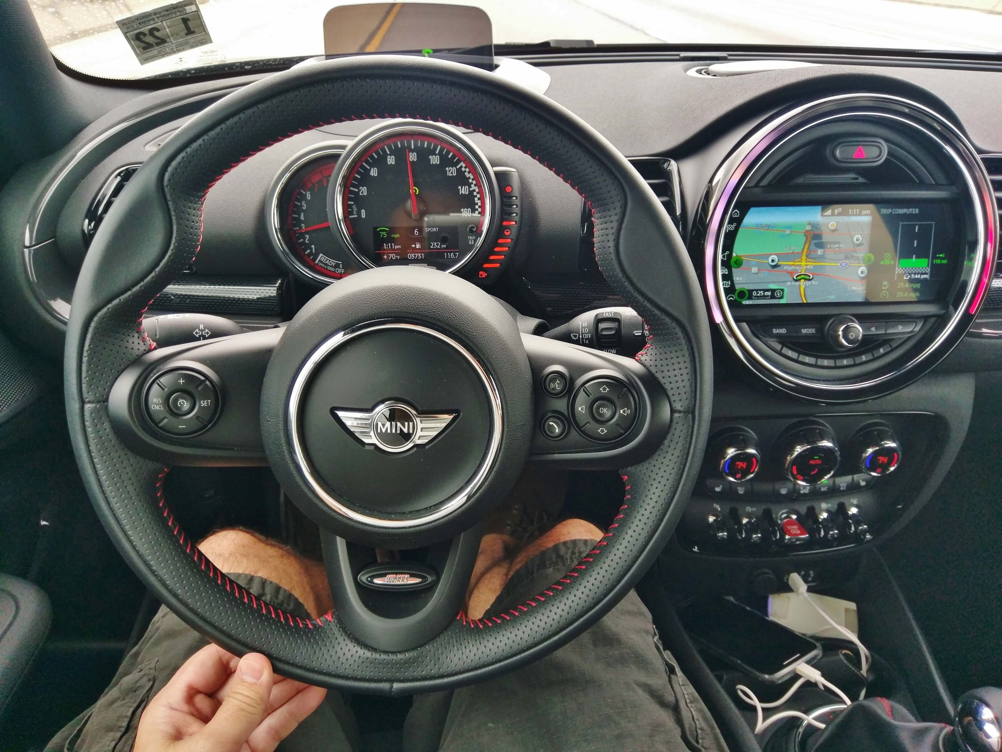 2017 MINI John Cooper Works Clubman ALL4: Cabin instruments & controls while driving