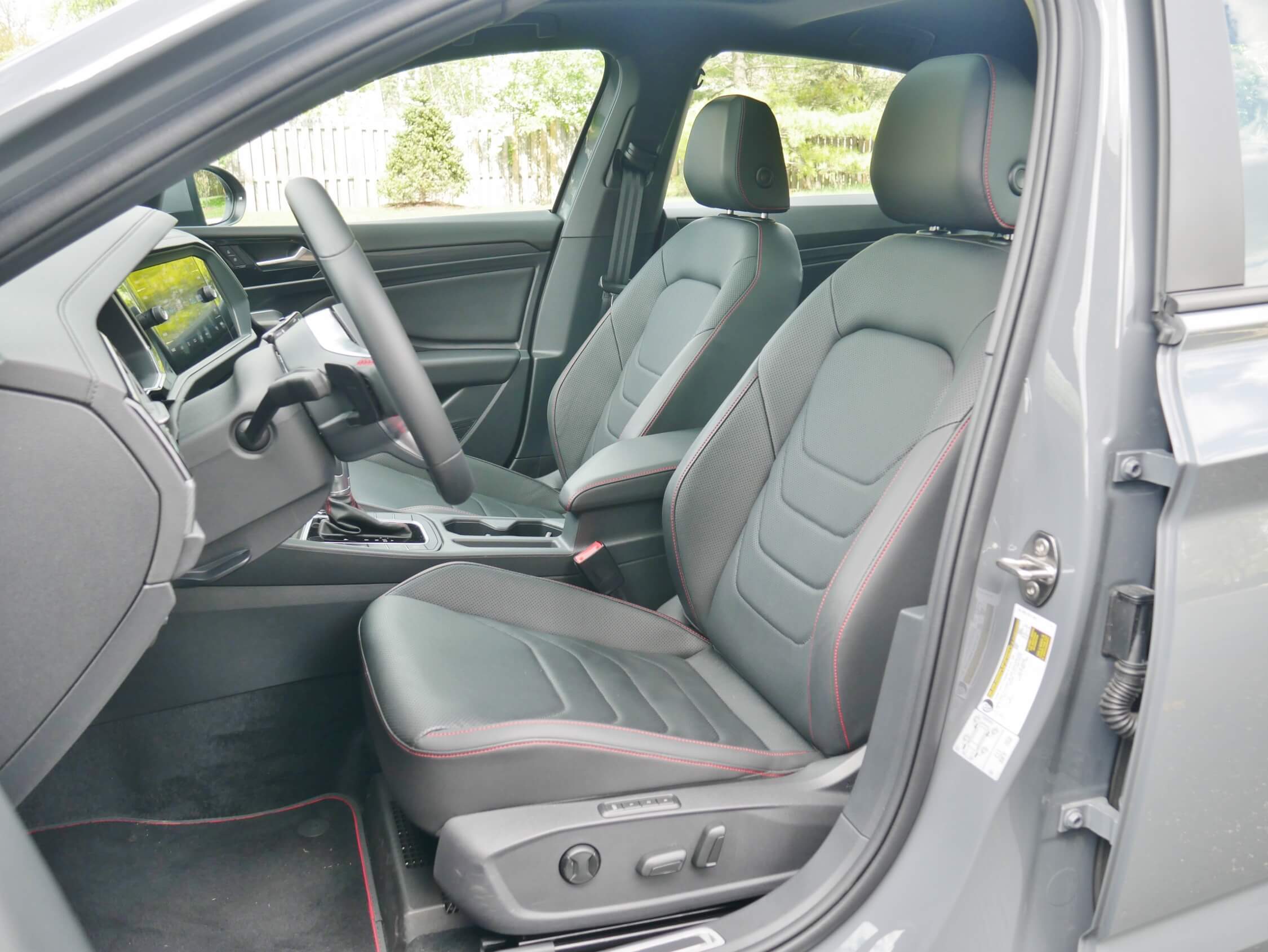 2019 Volkswagen Jetta GLI Autobahn: Leather seating w/ red stitched piping, front heated-cooled, 8-way power driver's