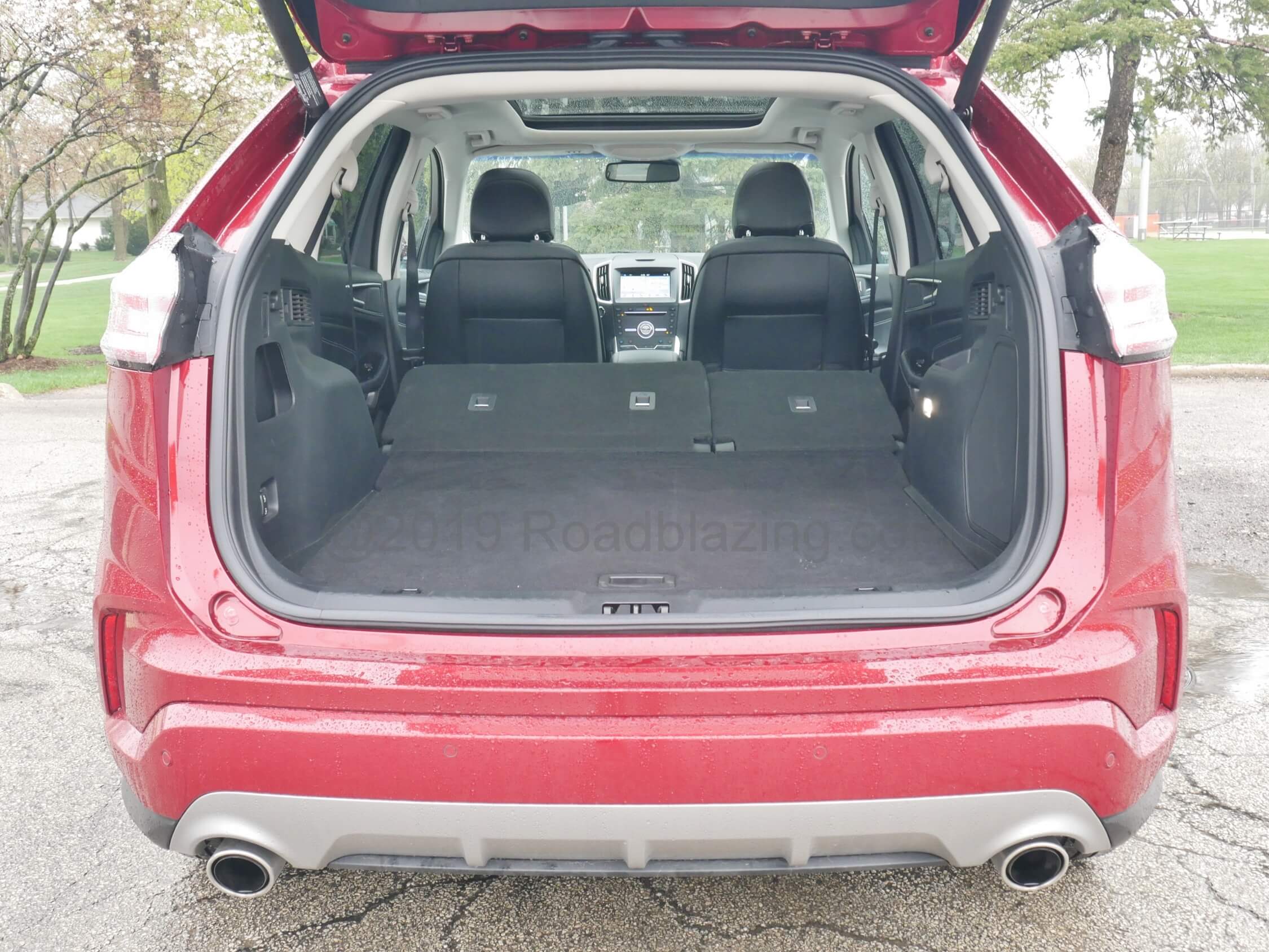 2019 Ford Edge Titanium AWD: Proximity power liftgate activation requires "old fashioned Hokey Pokey" leg swaying.