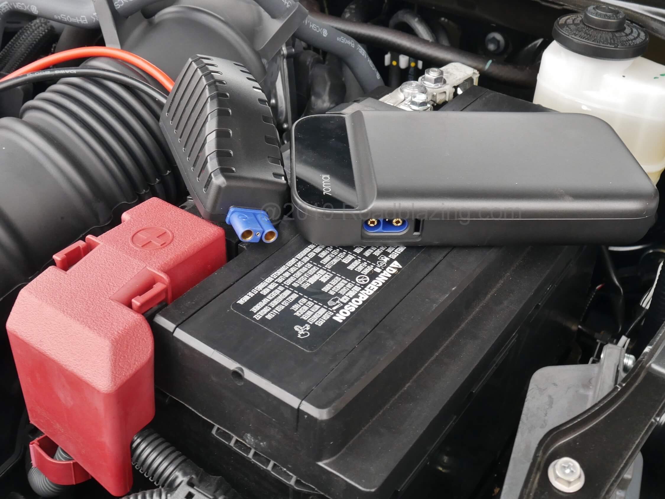 70mai Jump Starter: DC to 12V lead acid battery post clip