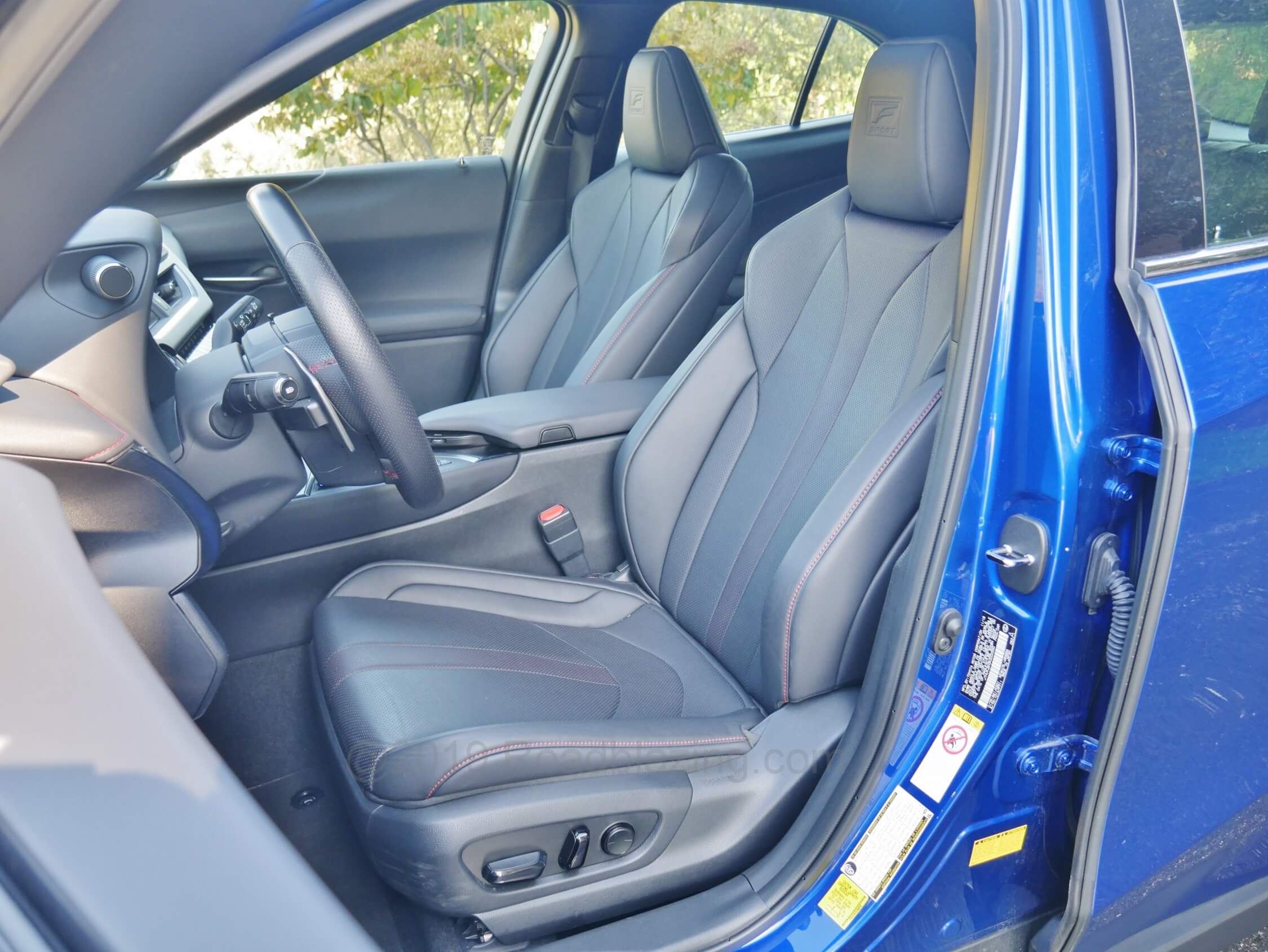 2019 Lexus UX 250h F-Sport