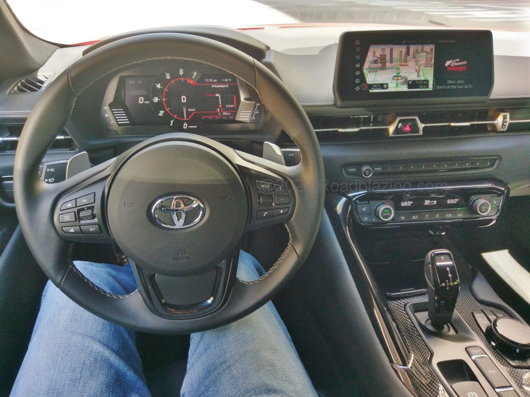 2020 Toyota Supra GR 3.0T Premium: 3-D map included in HDD GPS coice command / guidance navigation