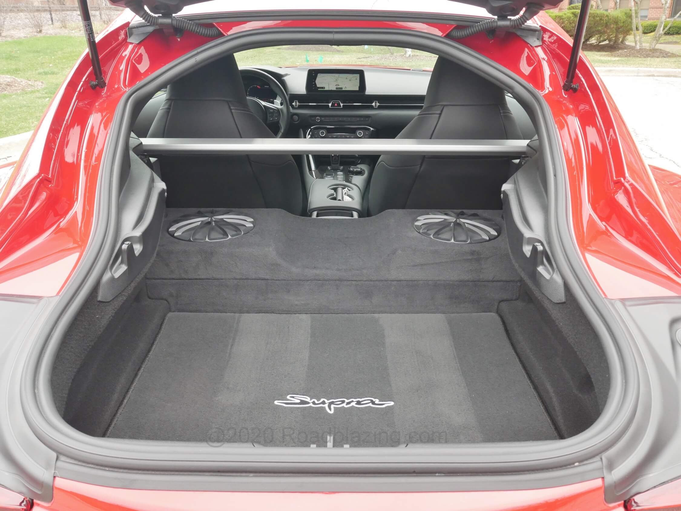 2020 Toyota Supra GR 3.0T Premium: hatchback cargo bay