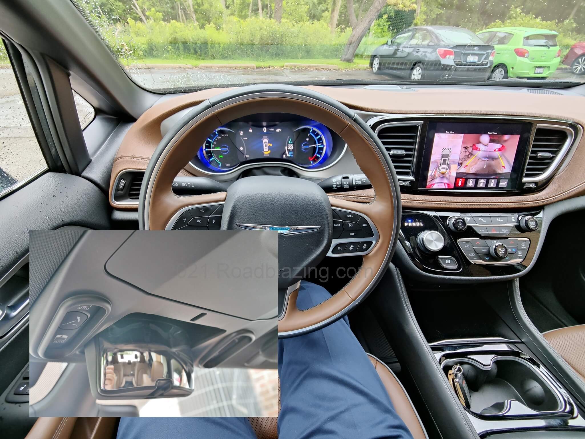2021 Chrysler Pacifica Limited Hybrid PHEV: cameras all around the outside, convex cabin mirror inside