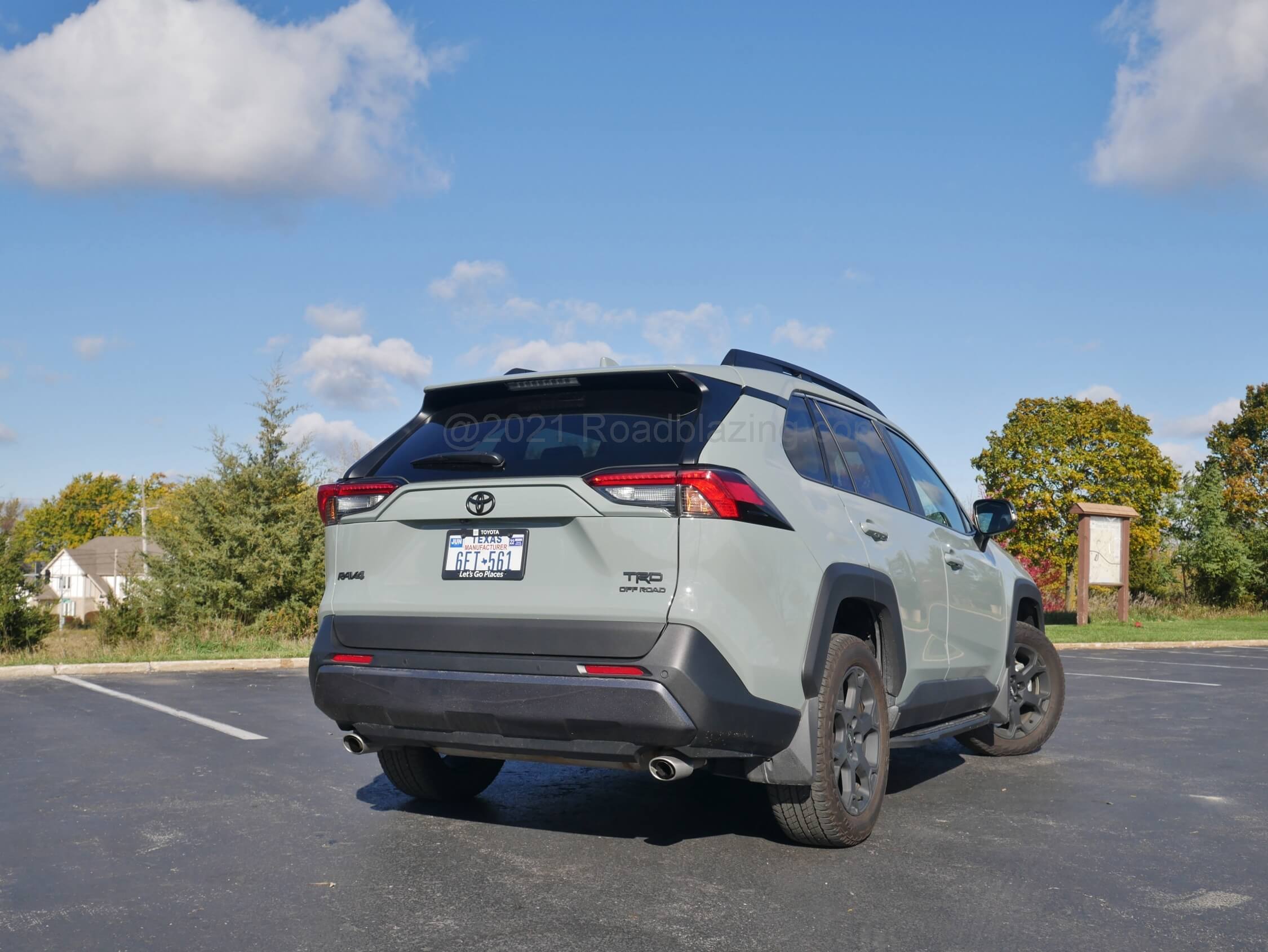 2021 Toyota RAV4 TRD Off Road: abundant darker lower cladding, running boards & mudflaps