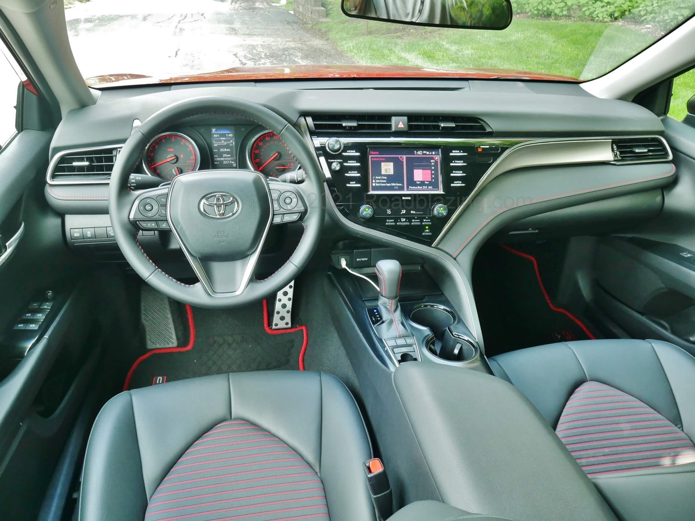 2022 Toyota Camry TRD: red piping and stitching garnish to ordinary Camry cabin