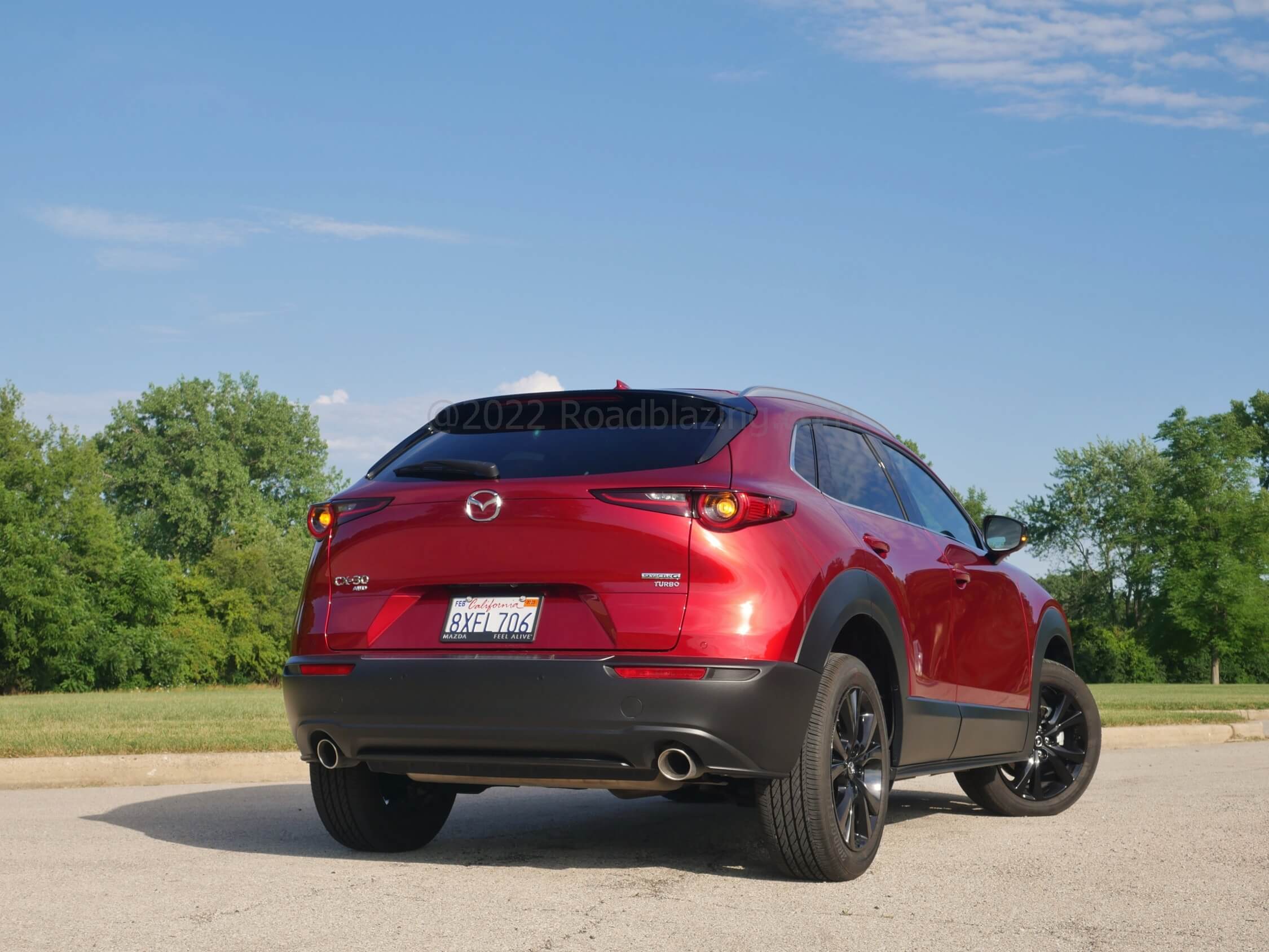 2022 Mazda CX-30 2.5 Turbo AWD: emphatic Kammback tail. w/ MX-5 Miata lighting