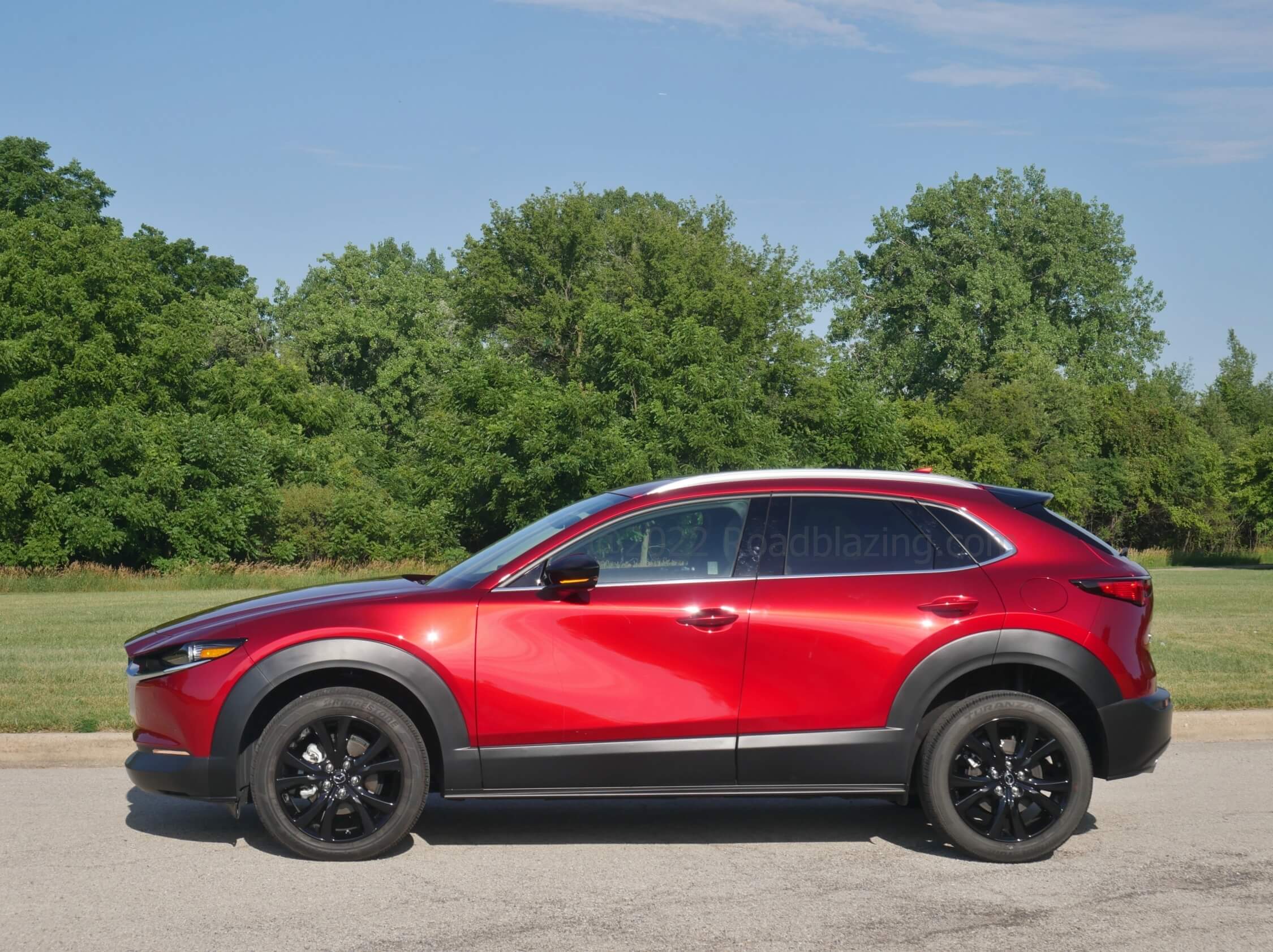 2022 Mazda CX-30 2.5 Turbo AWD: sleek in sanguine Soul Red Crystal Metallic