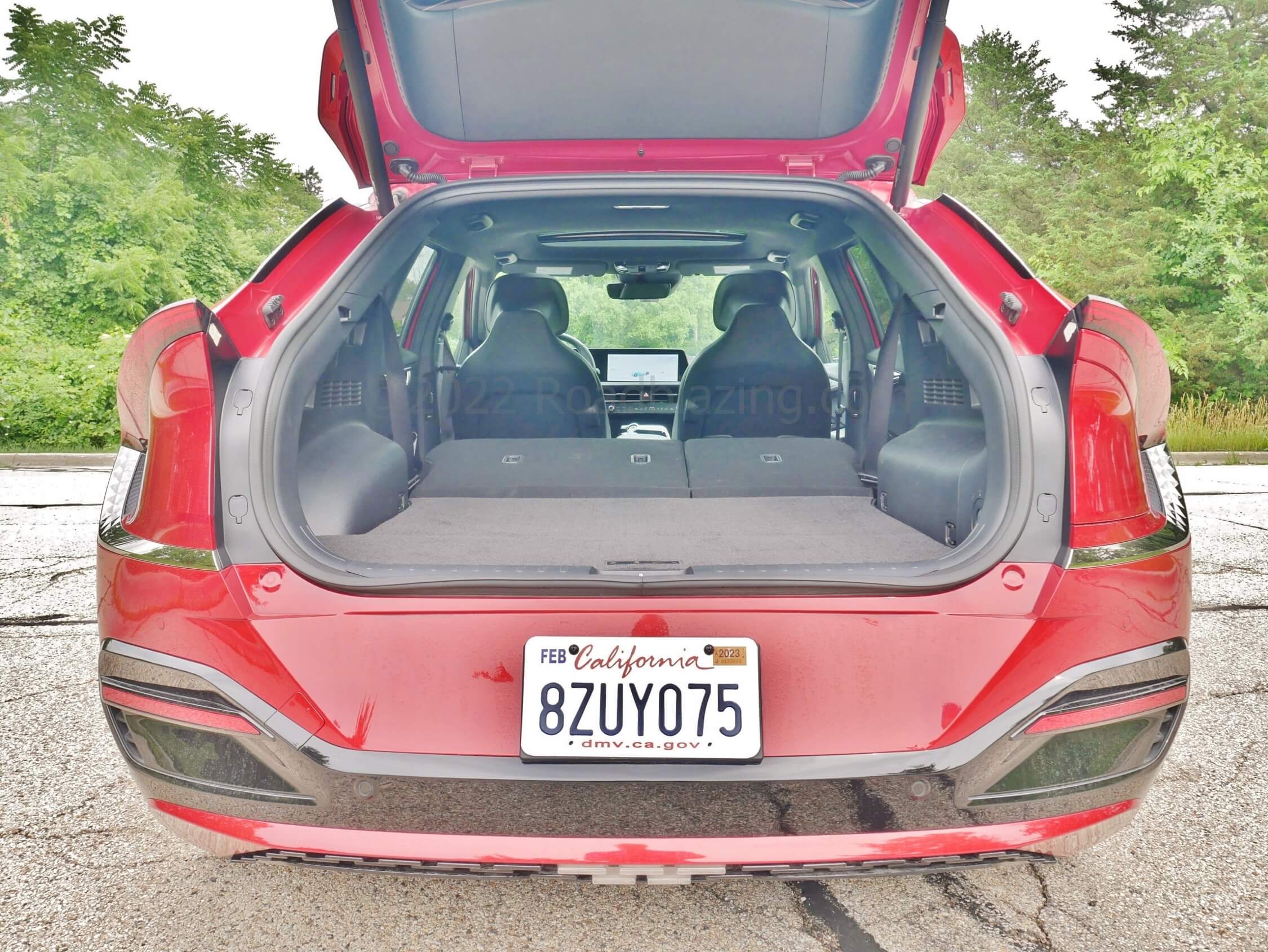 2022 Kia EV6 GT-Line AWD: low load liftover into cargo bay expandable from 22 to 55 cubic feet