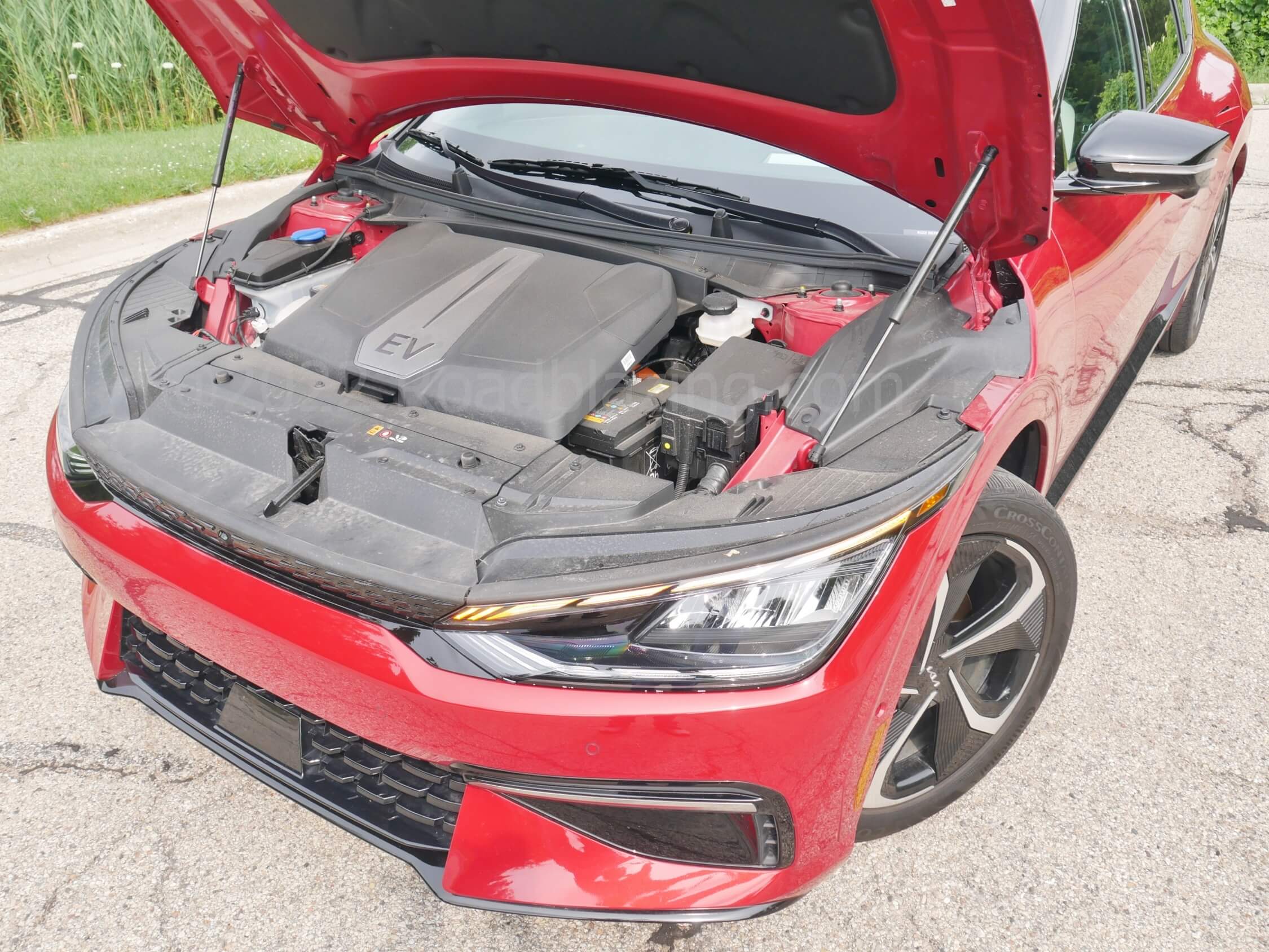 2022 Kia EV6 GT-Line AWD: GT-Line gains additional 74 kW reduction drive motor in front for 320 net AWD HP for 5 sec. 0-60 run. 77 kWh LiIon battery pack = 274 mile max city range. 3 level regenerative slowing + one pedal driving