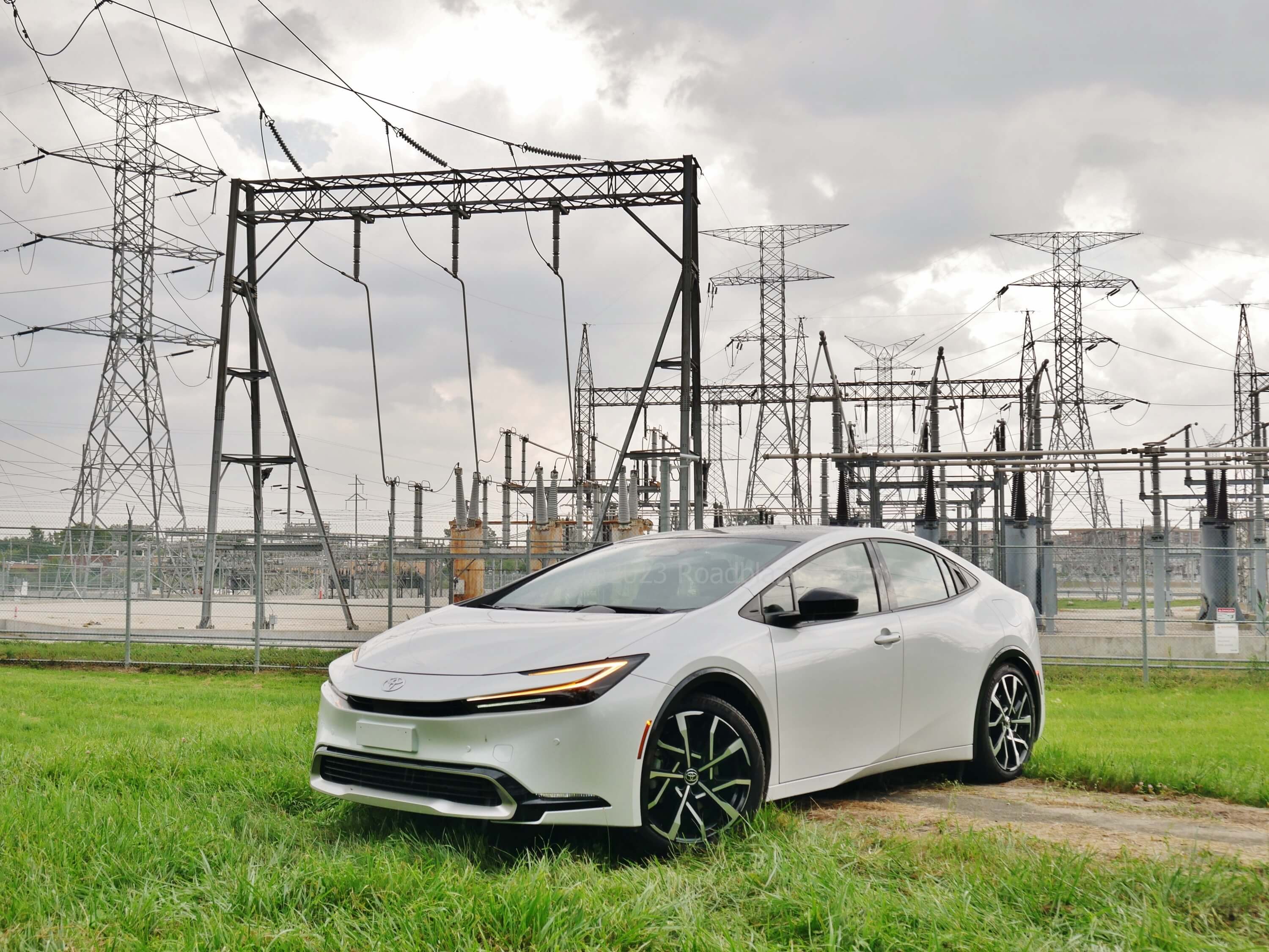 2023 Toyota Prius Prime XSE PHEV: Greenhouse is notably thinner