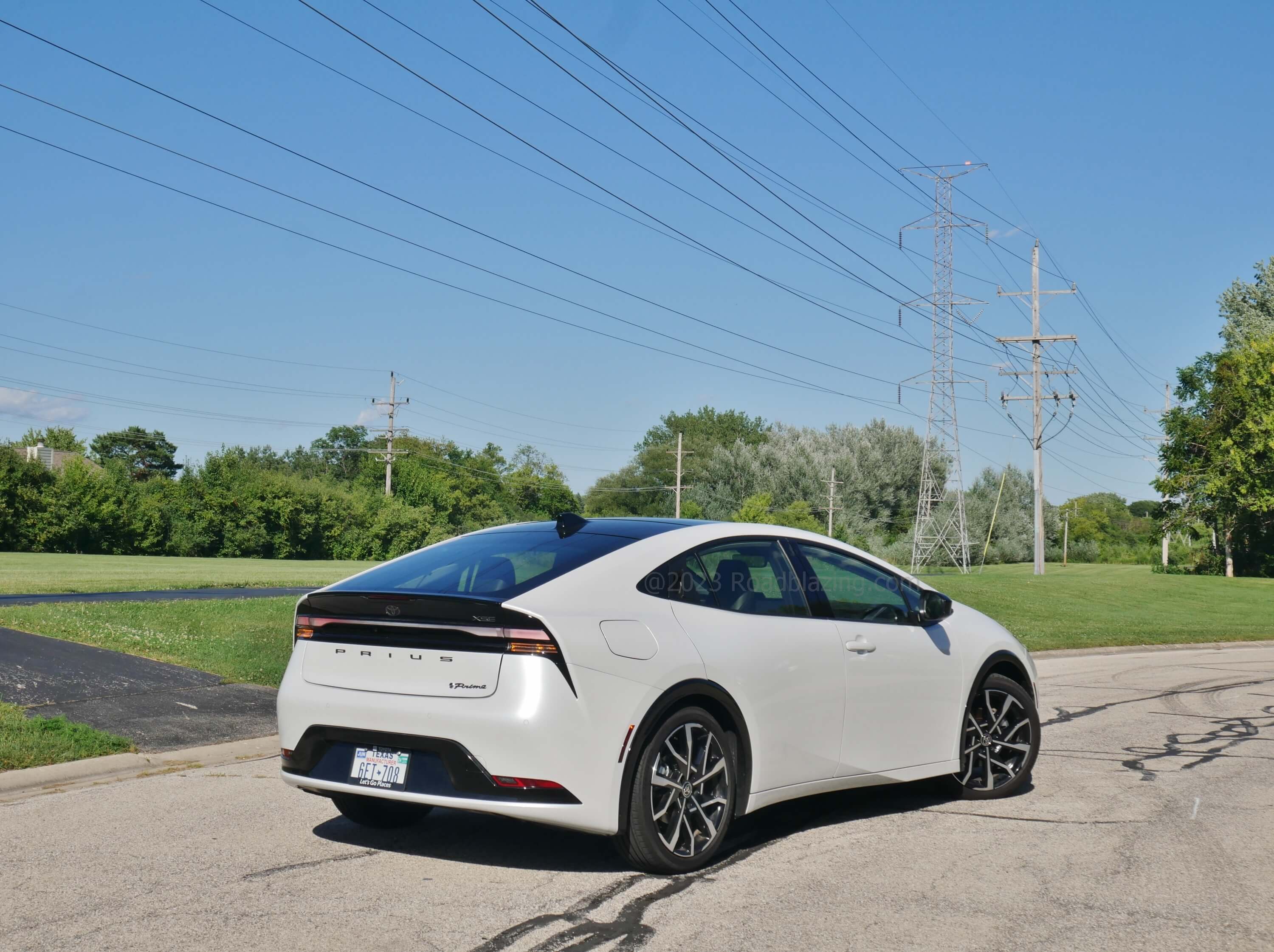 2023 Toyota Prius Prime XSE PHEV: +2" wheelbase for this contemporary sleek sportback