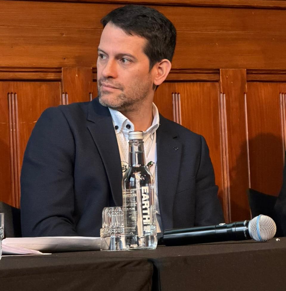 Image shows Jorge León, B2B Sustainability Manager at Cordillera Chocolate