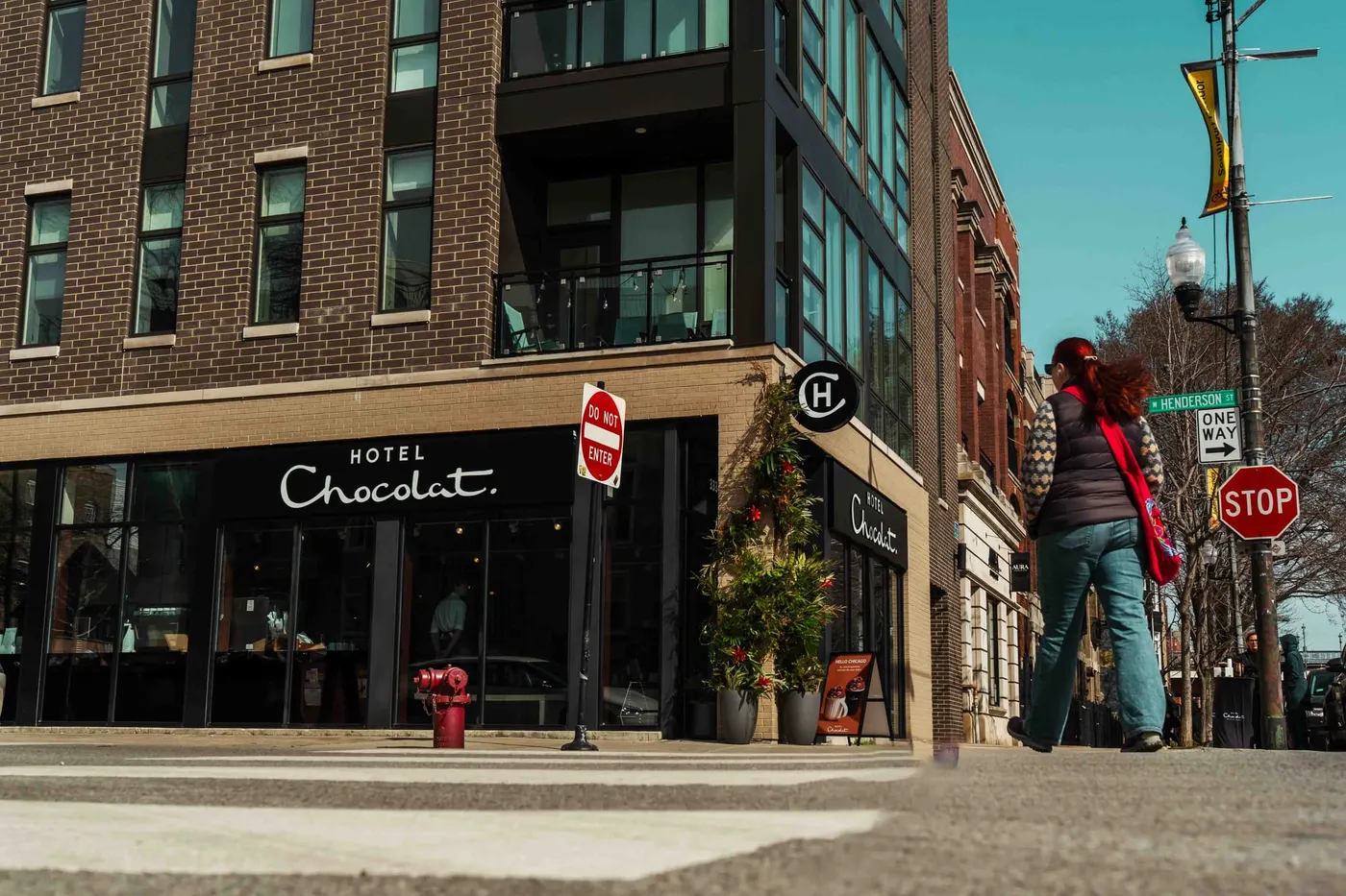 Image shows outside of a Hotel Chocolat outlet in Chicago.