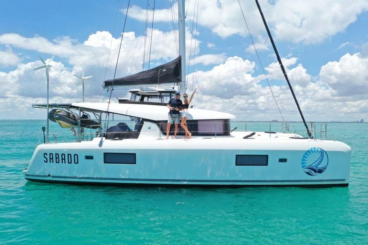 BOAT TOUR + An Overnight Sail North