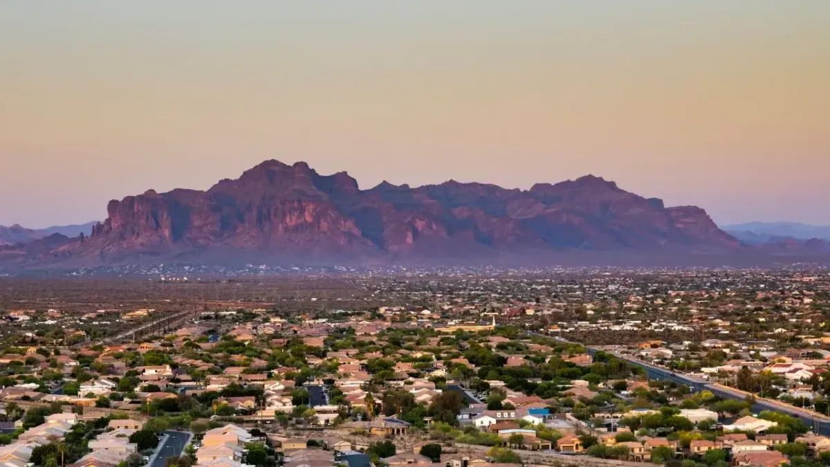 A picture of the skyline in Mesa, AZ. 