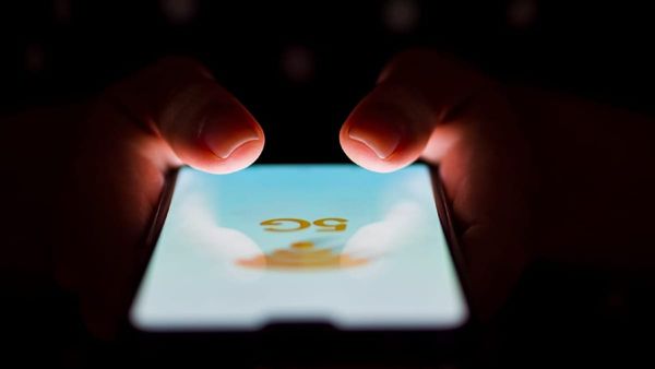 In a common twist, victims receive a call from a fake "Verizon Security" agent claiming fraud has been detected. 