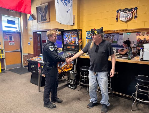 American Legion Post 134 Thanks Burien First Responders Over Lunch