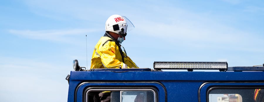Man rescued from Hilbre Island after falling and breaking his arm