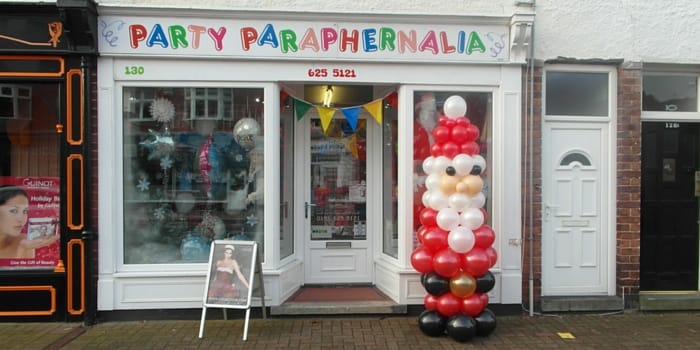Balloon sculpture outside Party Paraphernalia