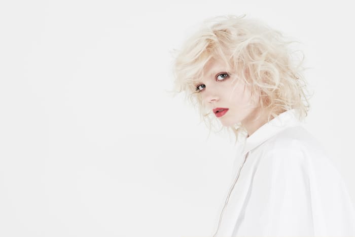 Summer 2017 hairstyles by The Andrew Collinge Creative Team and TIGI Copyright Colour