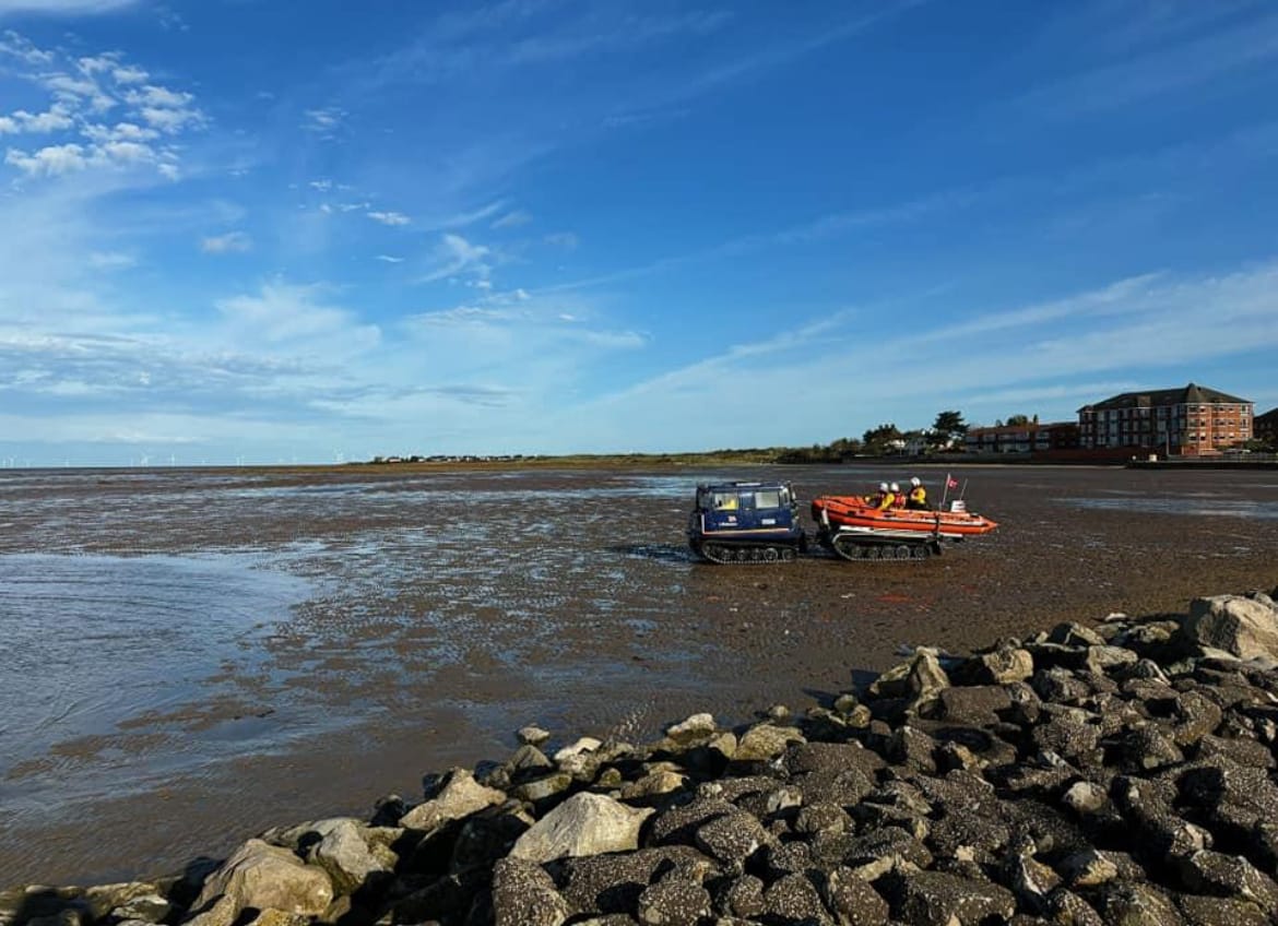 RNLI rescue large group caught out in spring tide