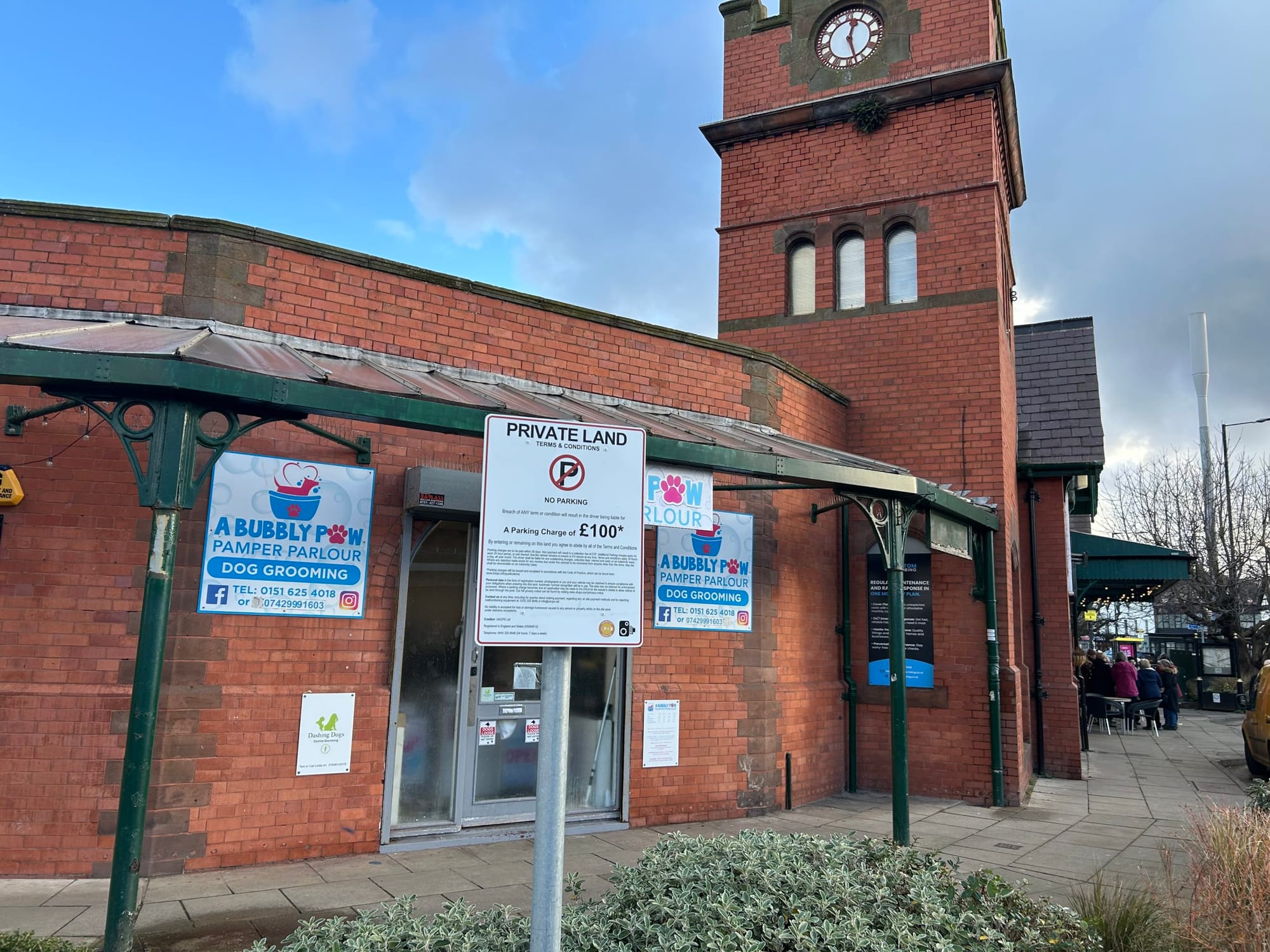 Concern over parking fines at station 'drop-off zone'