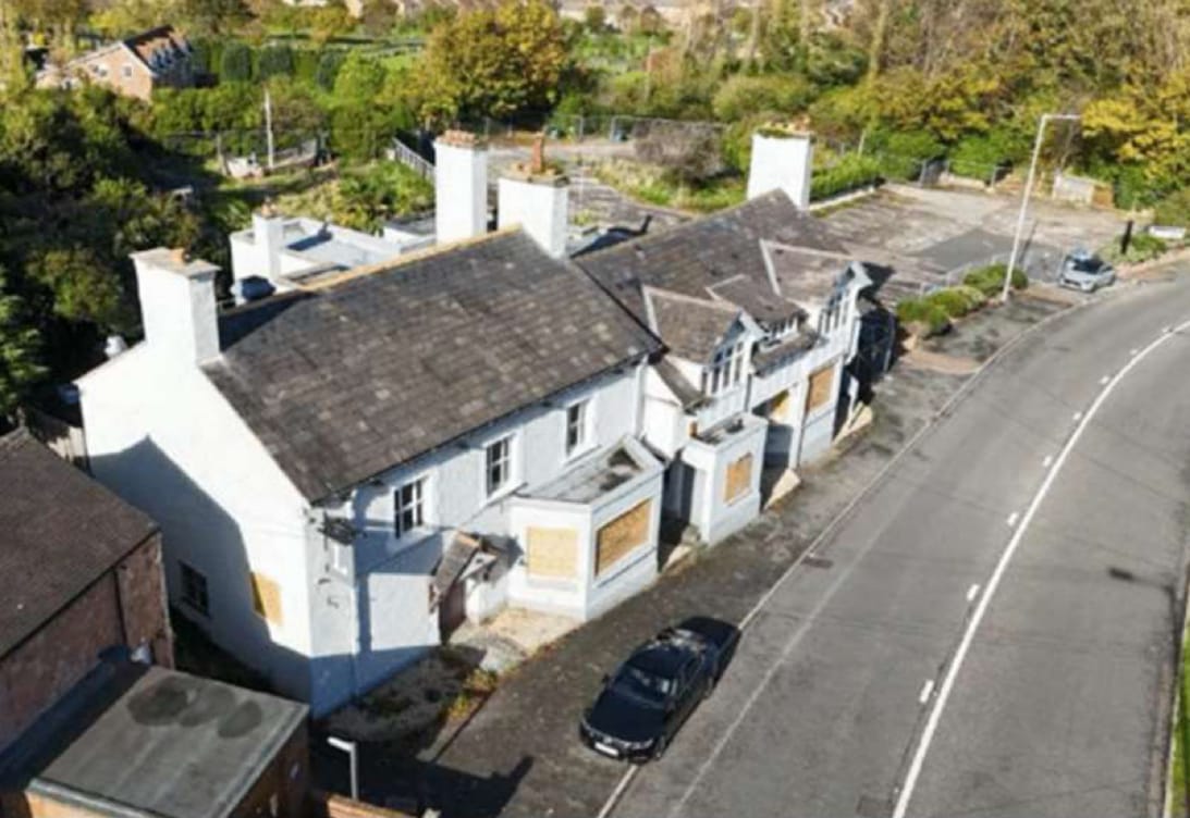 Leaf site set to developed for retail and housing