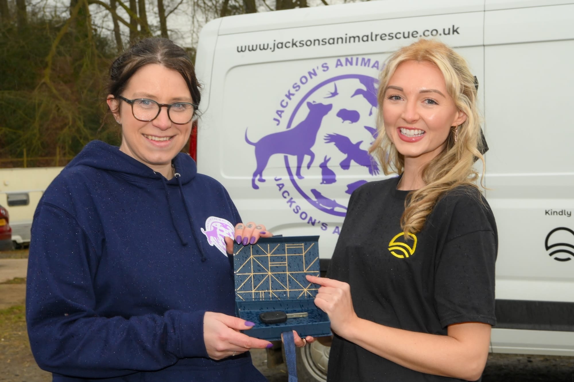 Vantastic donation for animal charity!