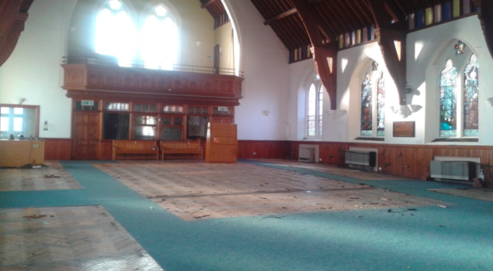 Interior of West Kirby United Reformed Church