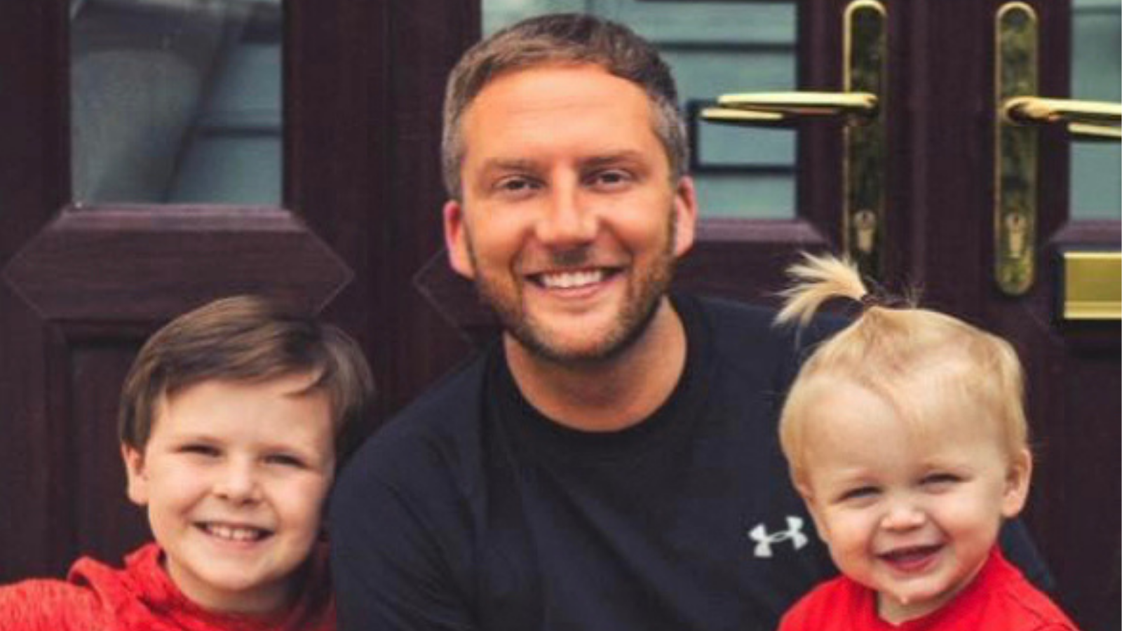 Furloughed restaurant manager uses his lockdown to launch his very own children’s book.