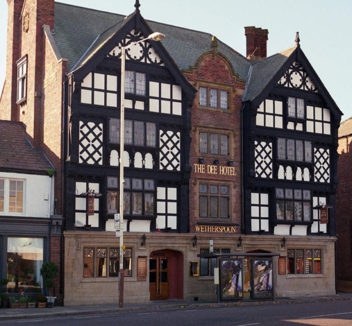 Sale of the Dee Hotel is abandoned