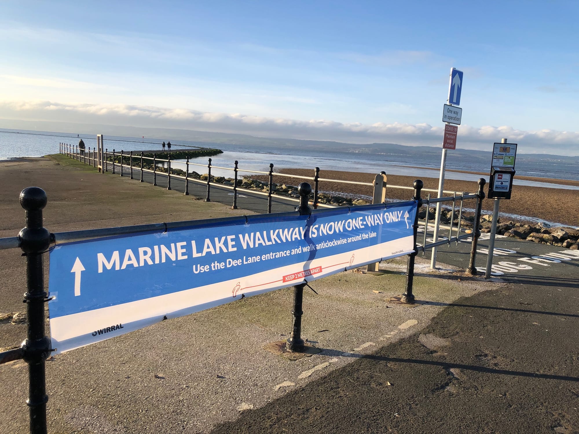 We tried out the new one-way system around the Marine Lake to see how many people were following it