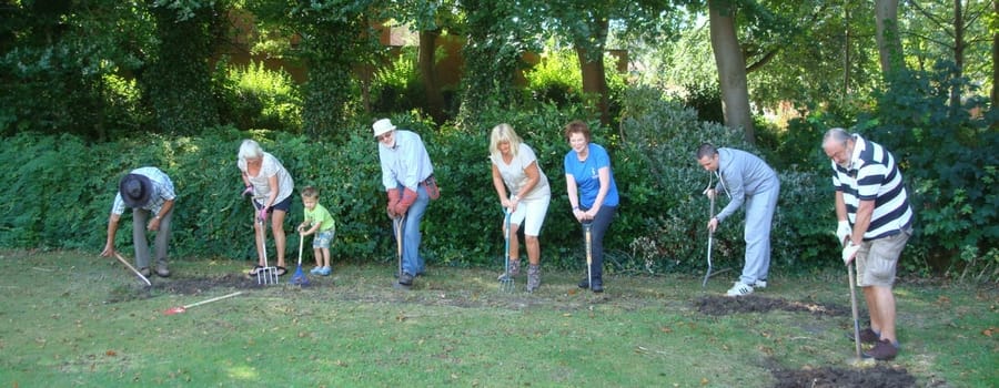 Friends of Sandlea Park get stuck in with four hour flower bed dig