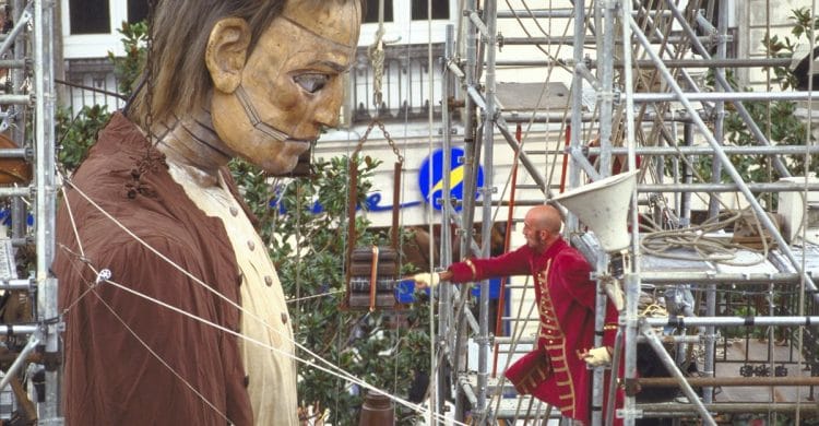 Changes to Merseyrail services for Giants