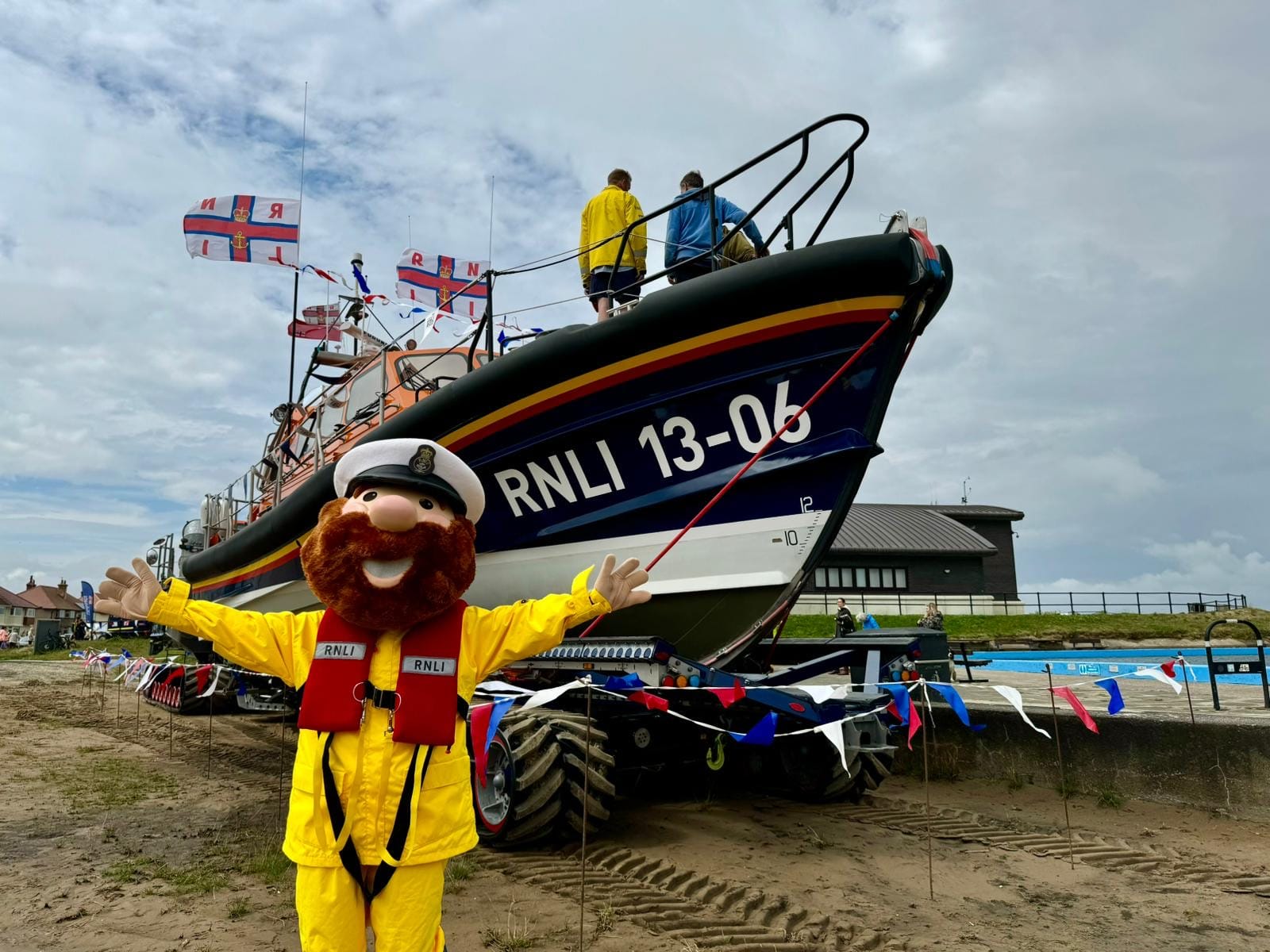 RNLI Open Day raises thousands of pounds