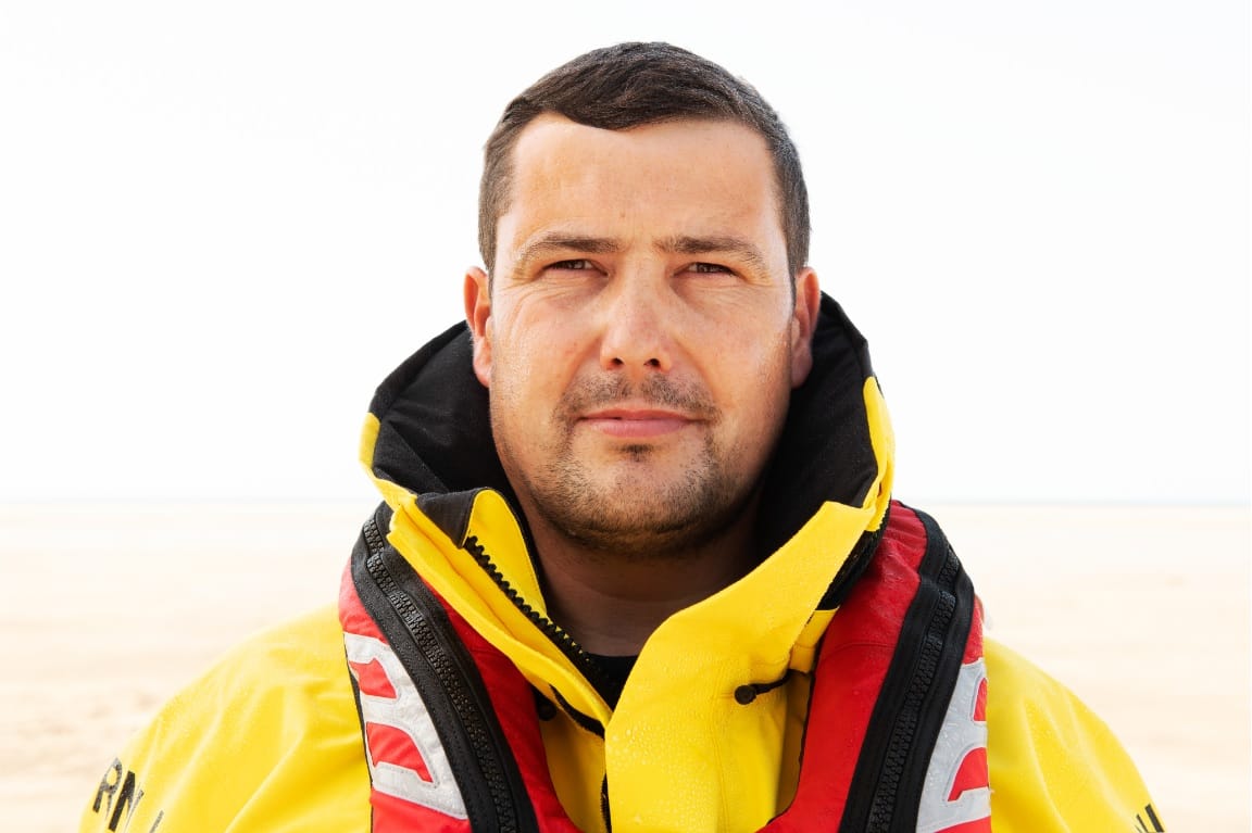 Hoylake Coxswain to hand over the helm