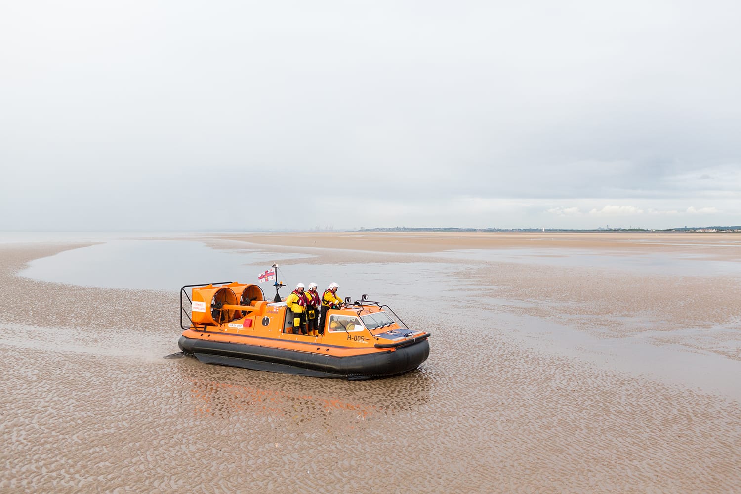 Lifeboat crew urge beach goers to stay safe in the hot weather